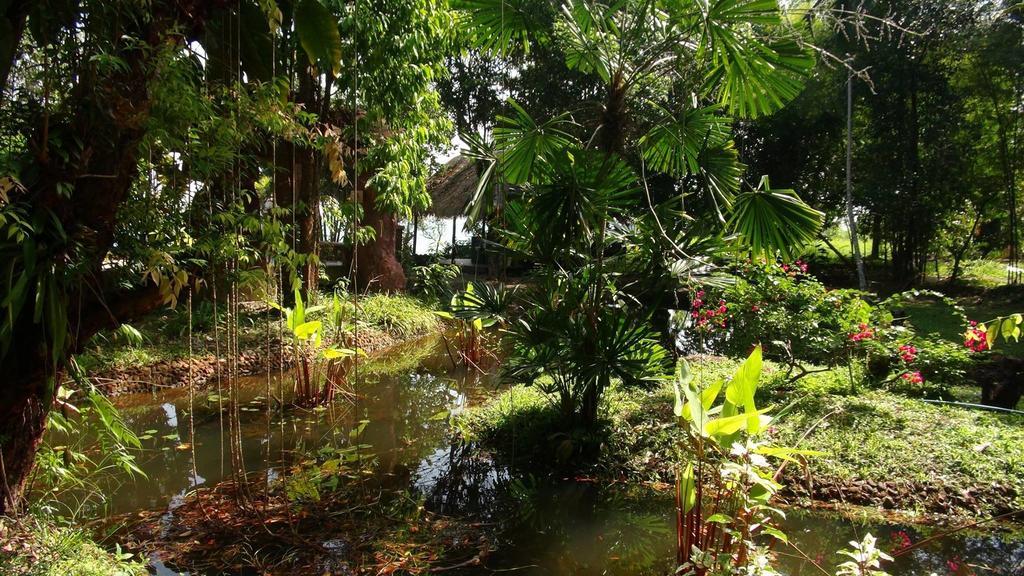 Garden Of Joy Hotell Koh Chang Exteriör bild